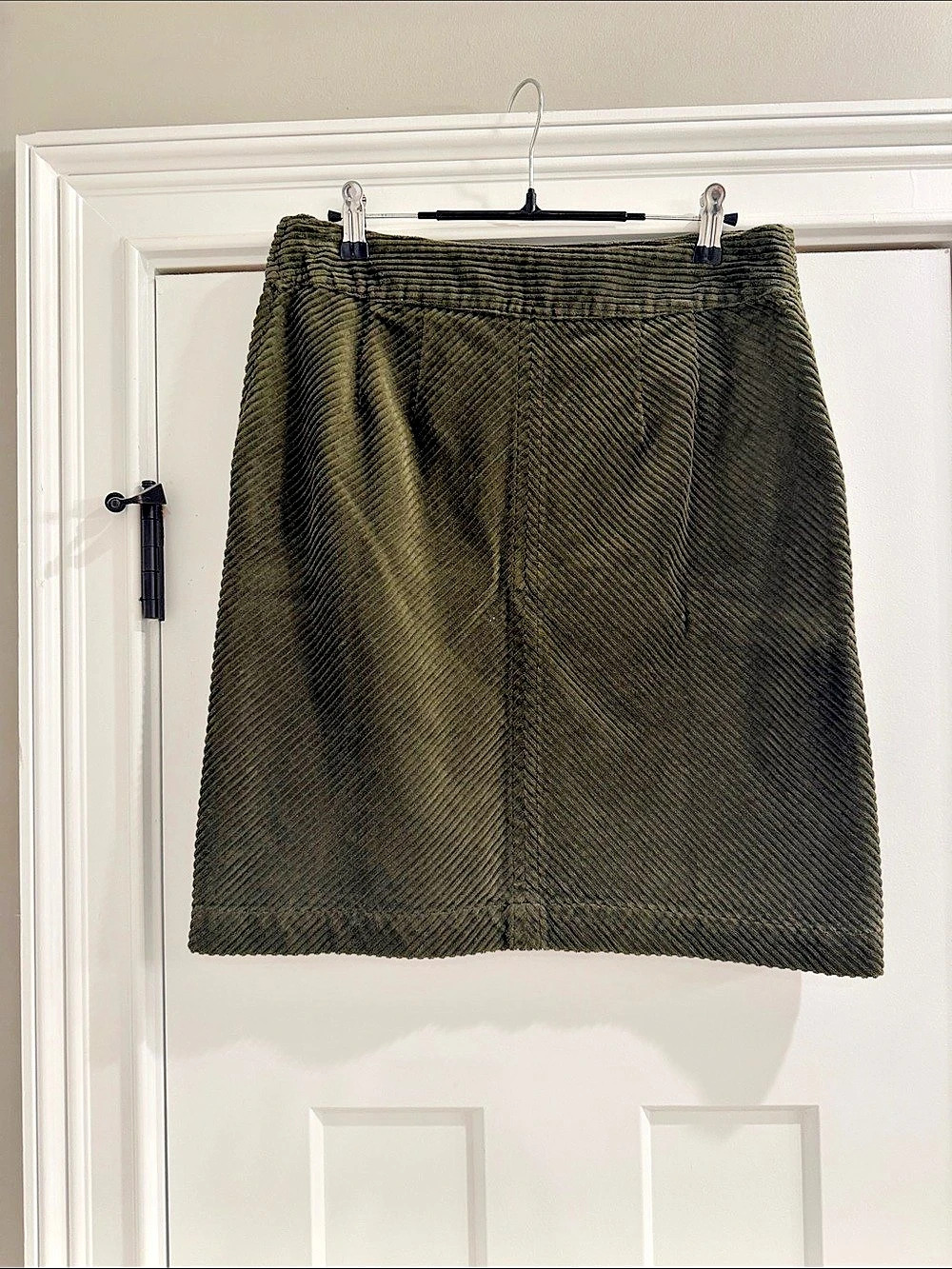 Talbots Olive Green Corduroy Pencil Skirt Size 4
